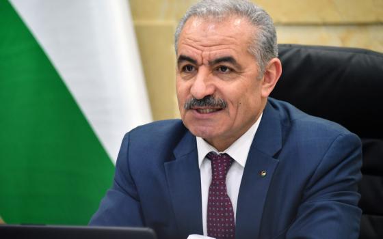 اشتية: الاحتلال مربح لـ "إسرائيل" ولإنهائه يجب جعله مكلفًا  