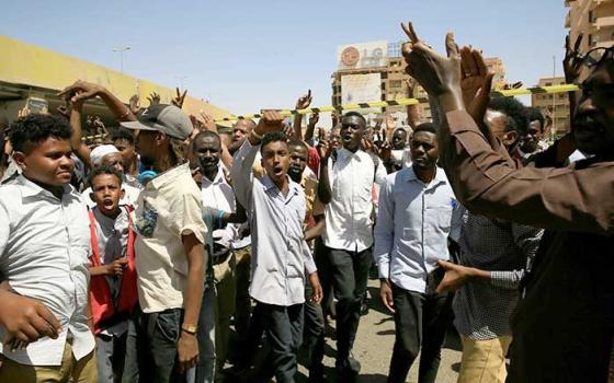 «الكورونا» السياسية في السودان