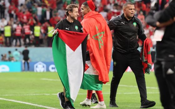 منظمة صهيونية تحتج لدى الفيفا على التضامن المغربي مع فلسطين