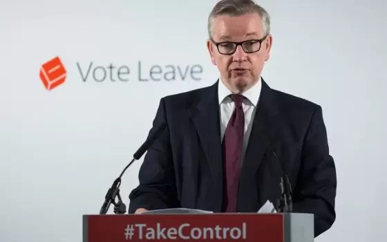 وزير بريطاني سيطرح  مشروع لتعطيل  حركة المقاطعة👎