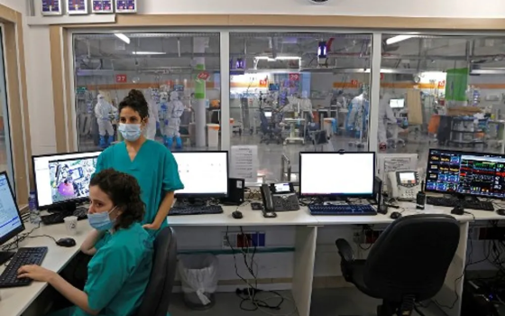 خلال زيارته المستمرة.. وفد عُمالي أيرلندي يؤكد على دعمه للعمّال الفلسطينيين👏