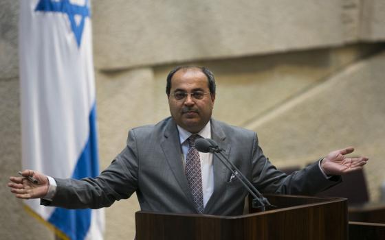 175df3382c124042db449d66bda45268