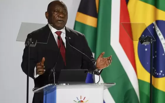 7174ecd0-209f-462b-ac24-0aebb23c07d0