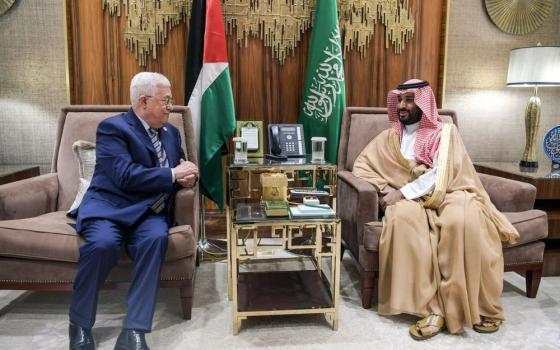 مقابل التطبيع.. السلّطة تُطالب السعودية بـ (مبادرة السلام)👎