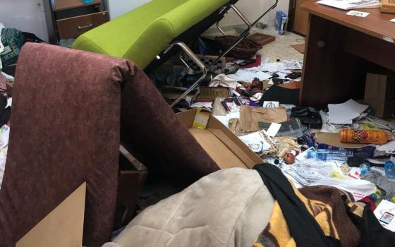 حركة المقاطعة تستنكر اقتحام جامعة بيرزيت واعتقال الطلبة👍  ‌