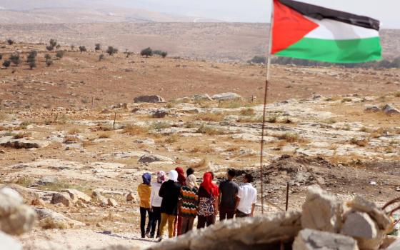 1ac6225f-be7f-4f52-b850-9be11b1d624e