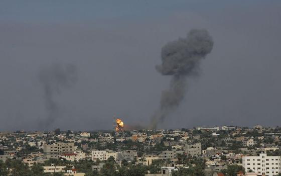 5841638994599854781_121