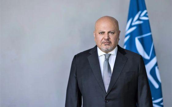 صورة لـ كريم خان مدعي الجنائية الدولية