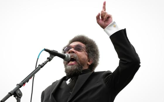 صورة  مرشح الرئاسة الأمريكية  كورنيل ويست