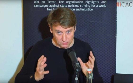 صورة البروفيسور البريطاني، ديفيد ميلر  