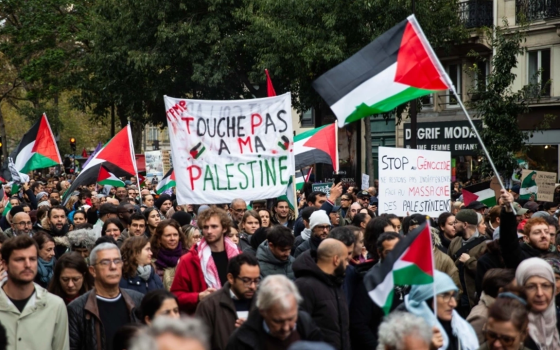 صورة لمظاهرة داعمة لفلسطين ولوقف الحرب في غزة