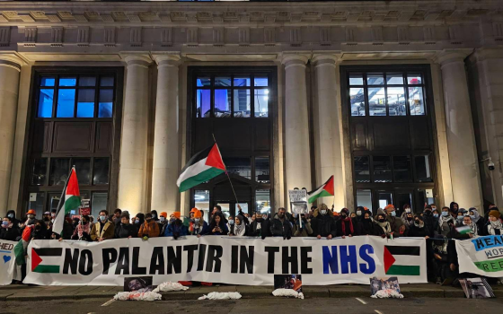 مظاهرة لعاملين صحيين في لندن