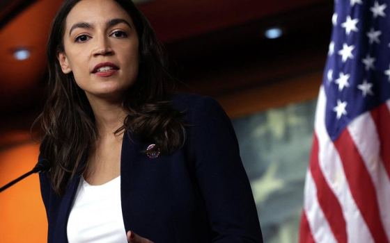 ألكساندريا كورتيز - نائب في الكونغرس