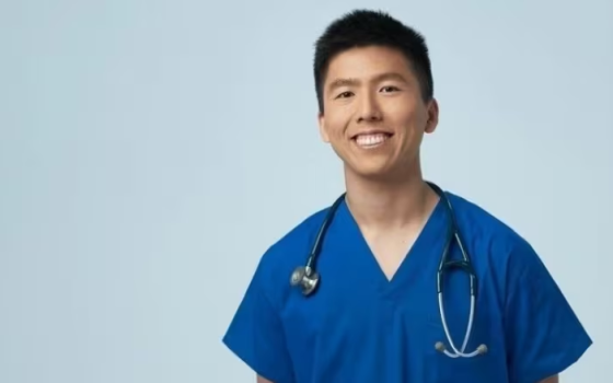 صورة للدكتور يبينغ جي طبيب ومقيم طبي في جامعة أوتاوا