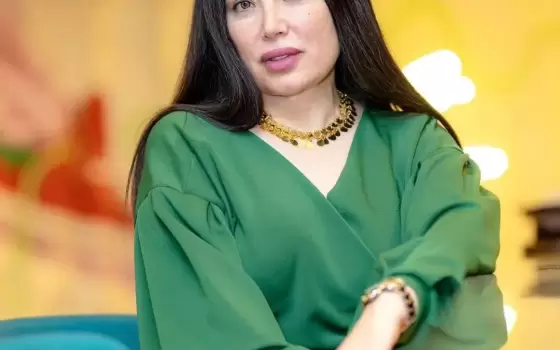 صورة للممثلة المصرية عبير صبري