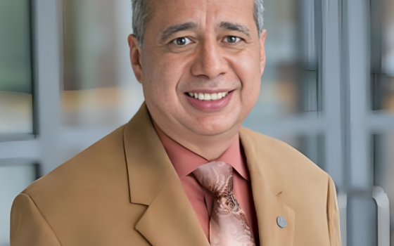 نائب رئيس شركة جونسون "سام مالدونادو"