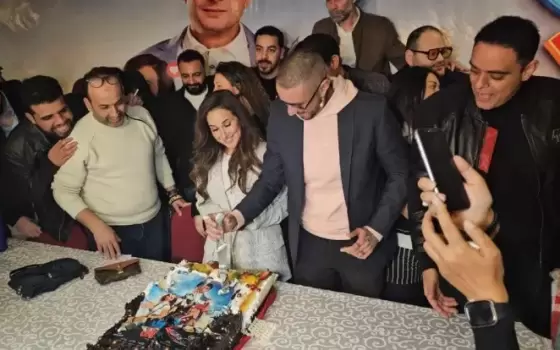 فريق عمل فيلم "عادل مش عادل"