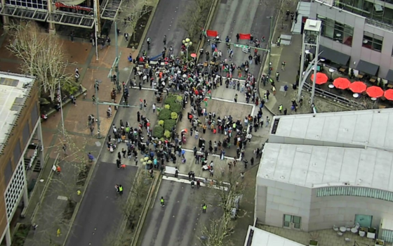 من مكان الاحتجاج