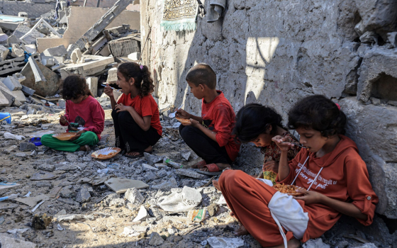 تنتشر سريعًا .. الصحة العالمية توثق مئات آلاف الإصابات المعدية في غزة