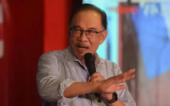 أنور إبراهيم- رئيس الوزراء الماليزي