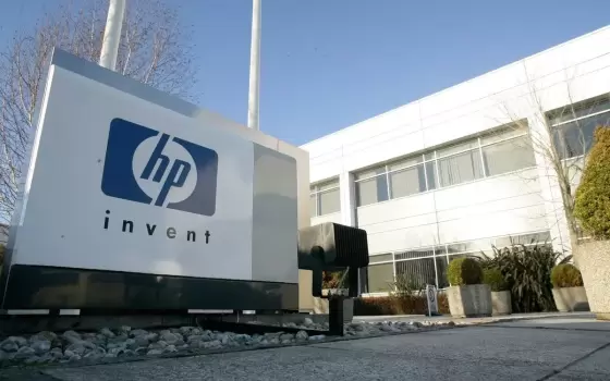 رغم المطالبات.. مجلس دبلن يرفض وقف شراء أجهزة الكمبيوتر من HP