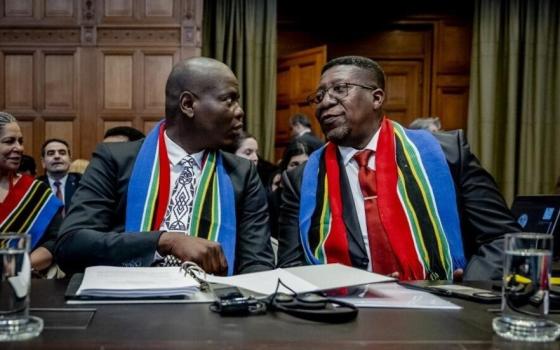 جنوب أفريقيا .. مسند حملنا