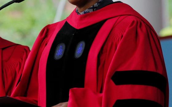 صورة رئيسة هارفارد، كلودين غاي