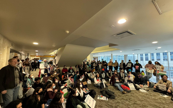 من مكان الحدث