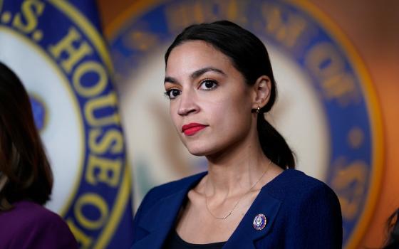 ألكساندريا أوكاسيو، نائبة في مجلس النواب الأمريكي