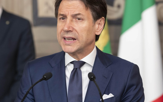 ضورة زعيم حركة خمس نجوم الإيطالية