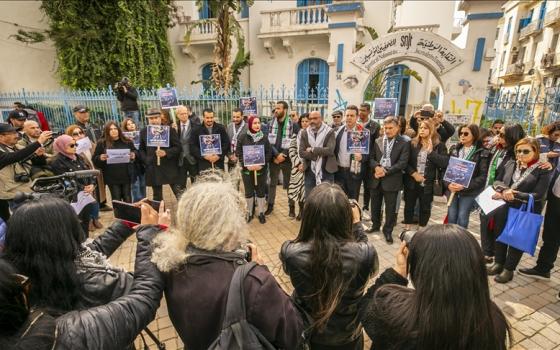 صحفيون من تونس يتضامنون مع زملائهم بغزة