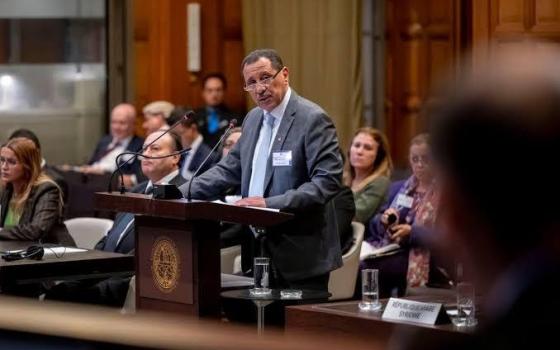 صورة ممثل تونس أمام في لاهاي