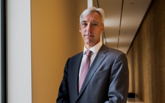 صورة وزير الخارجية البرتغالي جواو غوميز