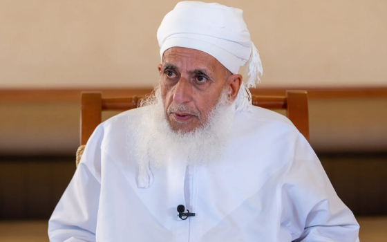 أحمد بن حمد الخليلي - مفتي سلطنة عُمان  