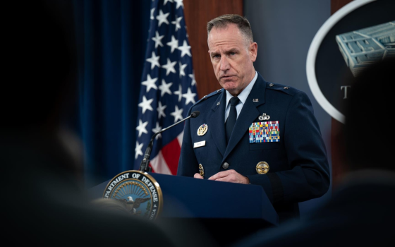 صورة المتحدث باسم وزارة الدفاع الأمريكية