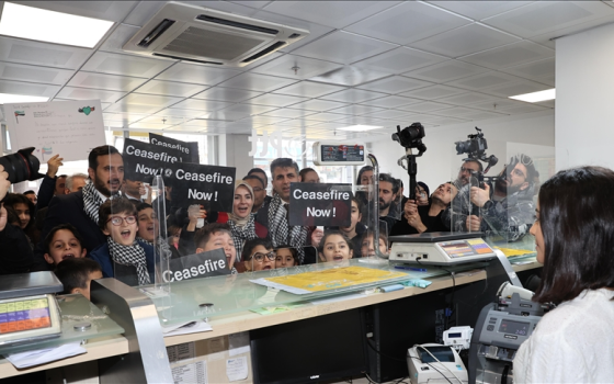 طلاب أتراك يرسلون بطاقات تضامنية مع غزة للأمم المتحدة