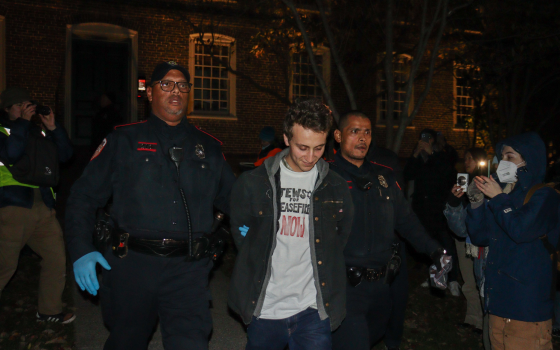 صورة من اعتقال طلاب جامعة براون