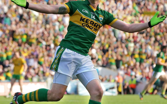 كيران دوناغي - نجم المنتخب الأيرلندي لكرة القدم