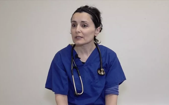 بيرسن جاسكل - طبيبة تخدير بريطانية