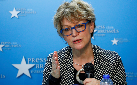 صورة أنياس كالامار