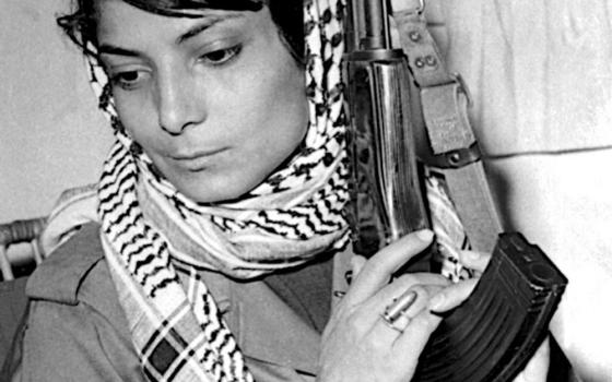 صورة ليلى خالد