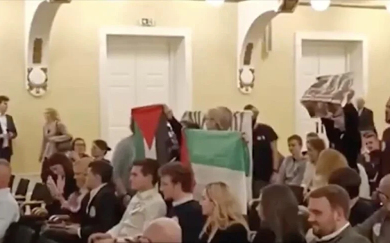 من مكان الحدث