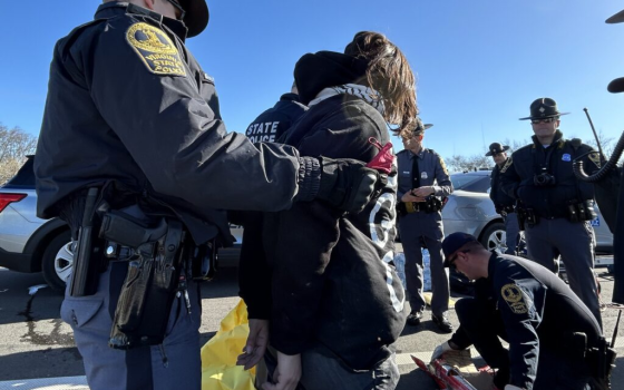 من مكان الحدث