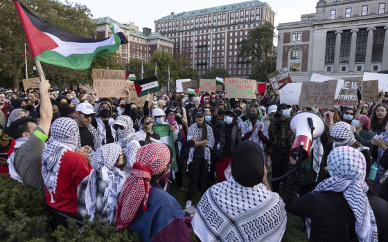 إضراب وحصار..  طلاب ماكجيل وجنوب فلوريدا وسميث صامدون أمام جامعاتهم