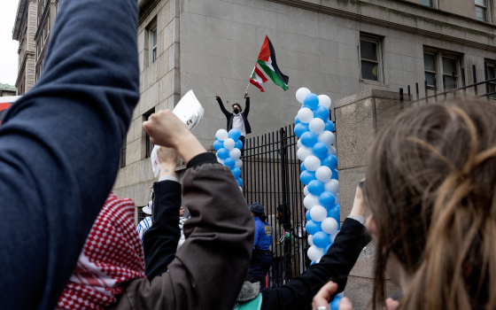 طلاب جامعات أمريكا يلتحقون بركب الثورة لأجل الحرية