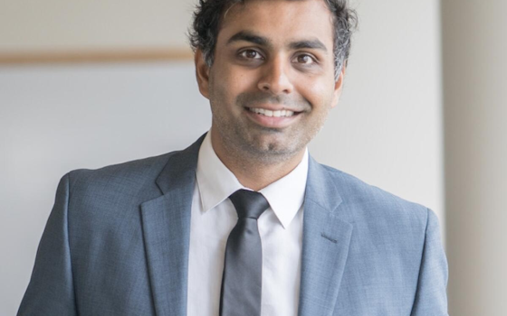 أستاذ مساعد في جامعة كاليفورنيا سان دييغو