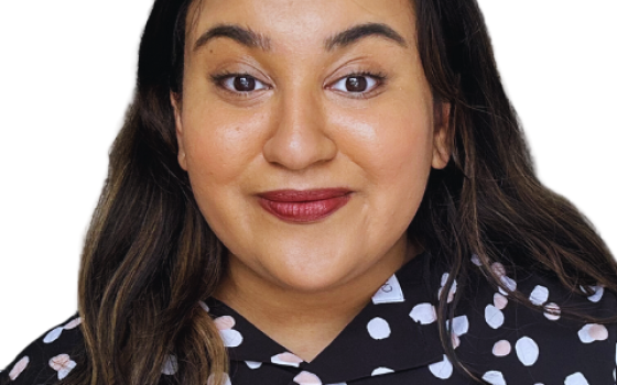 الطالبة حفيظة خاليق