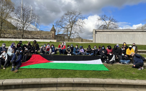 اسكتلنديون يخيمون أمام البرلمان تضامنًا مع غزة