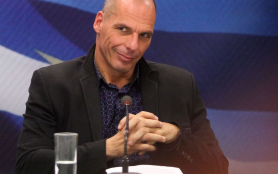 يانيس فاروفاكيس -  أحد مؤسسي حزب "ديم 25"