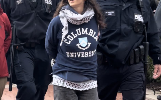 مريم علوان: “هذه الجامعة بائسة جدًا، كل شيء عسكري بالكامل"  